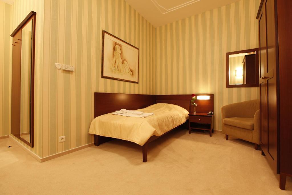 Hotel Sandor Pavillon Piest'any Quarto foto