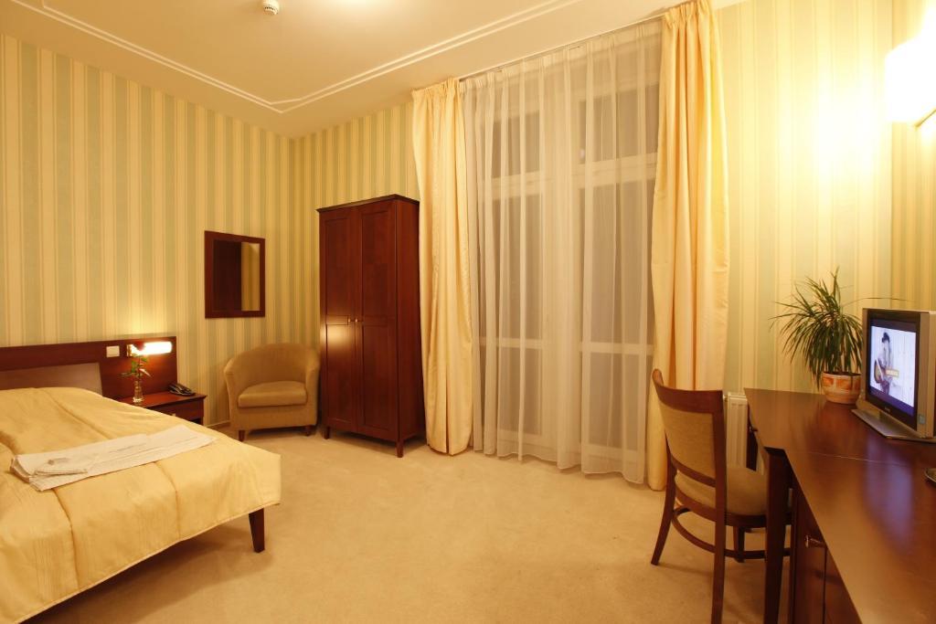 Hotel Sandor Pavillon Piest'any Quarto foto