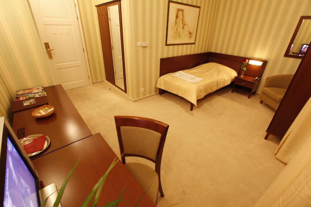 Hotel Sandor Pavillon Piest'any Quarto foto