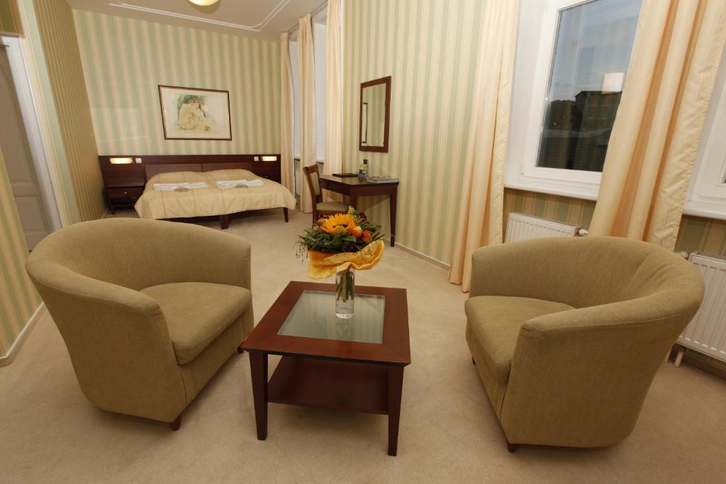 Hotel Sandor Pavillon Piest'any Quarto foto