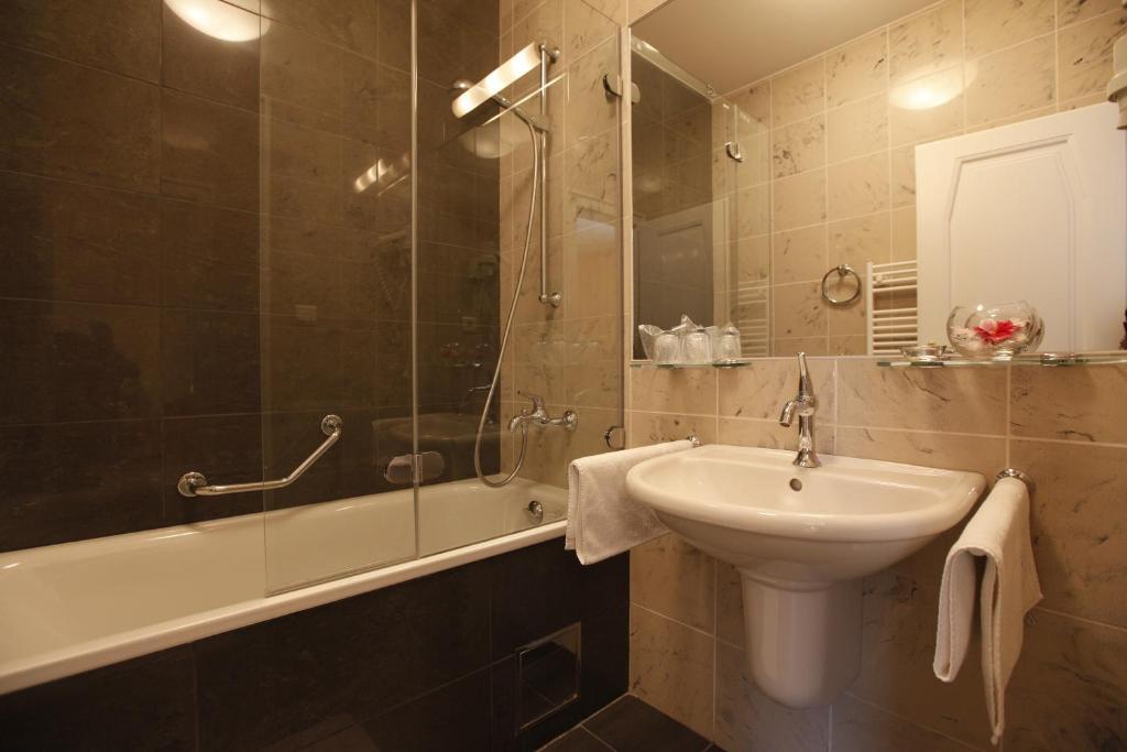 Hotel Sandor Pavillon Piest'any Quarto foto